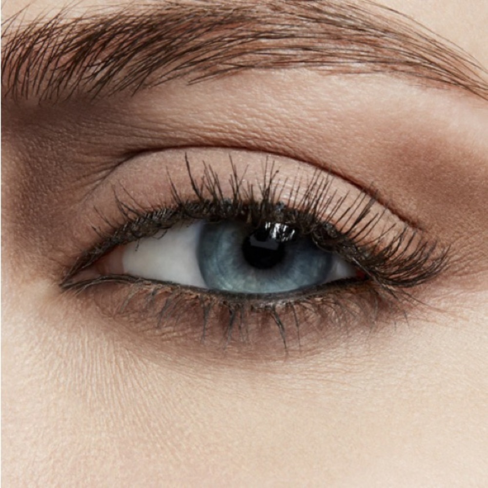 MAC Eyeshadow Sandstone - Picture 7 of 9